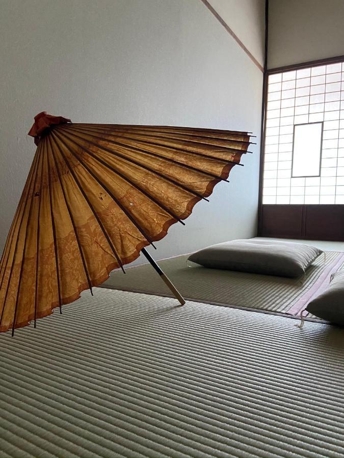 Okiya Guest House & Tapas Bar Kiryu Buitenkant foto
